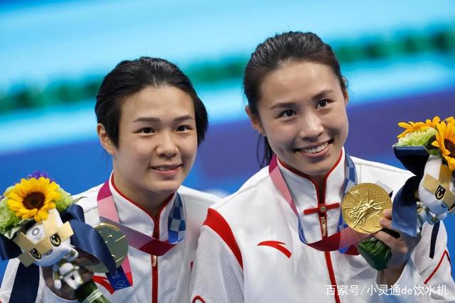 东京奥运会丨女子三米跳板——施廷懋卫冕冠军,梦之队包揽金银牌