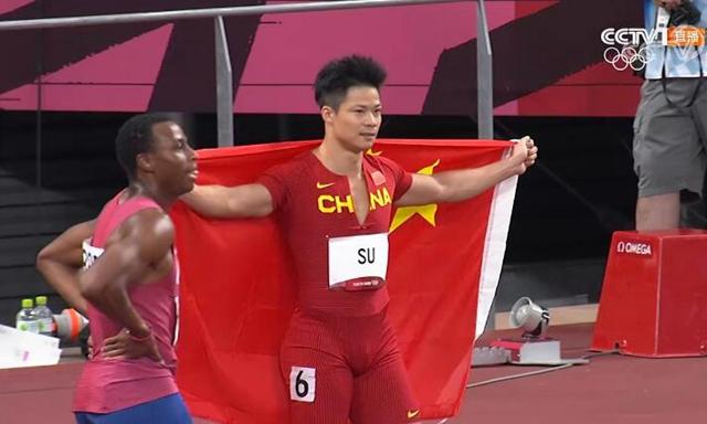男子百米-苏炳添无缘奖牌,第一枪意外打乱了节奏,大黑马夺冠!
