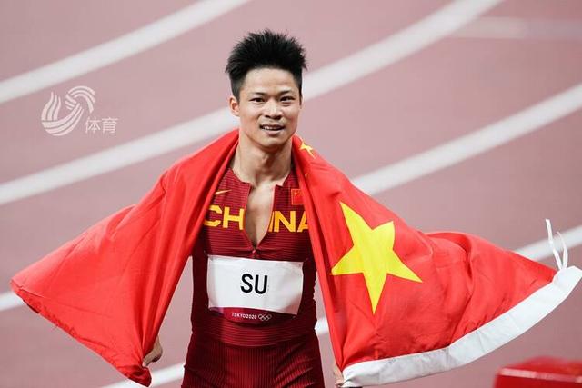9次破10秒大关!致敬中国“飞人”苏炳添