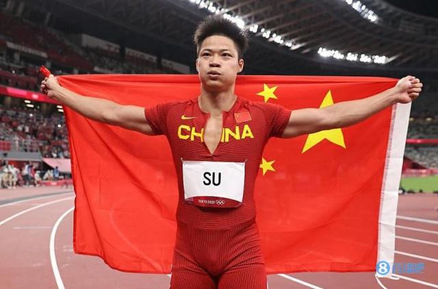 苏炳添感谢刘翔:他不光是我的偶像 也是我的幸运之星