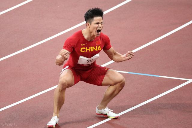 苏炳添:感谢刘翔支持鼓励 他是我偶像也是幸运星