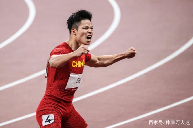 请用一句话来吹苏炳添!刘翔:9秒83,封神!