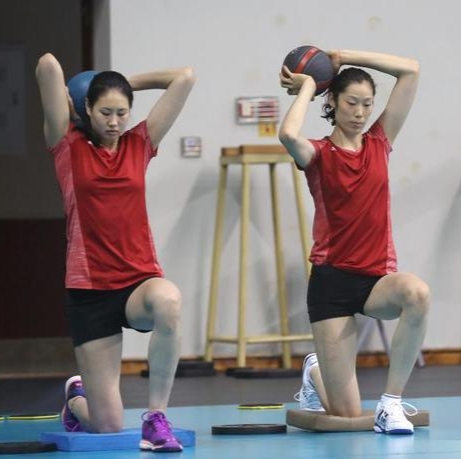 李盈莹成唯一希望!郎平赛后发言让人绝望,球迷期盼女排再创奇迹