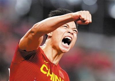 苏炳添 “飞”出中国速度