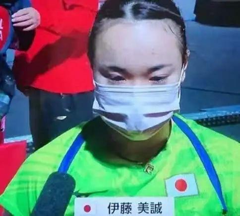 笑yue了!郭晶晶居然被骂不配当跳水评委……