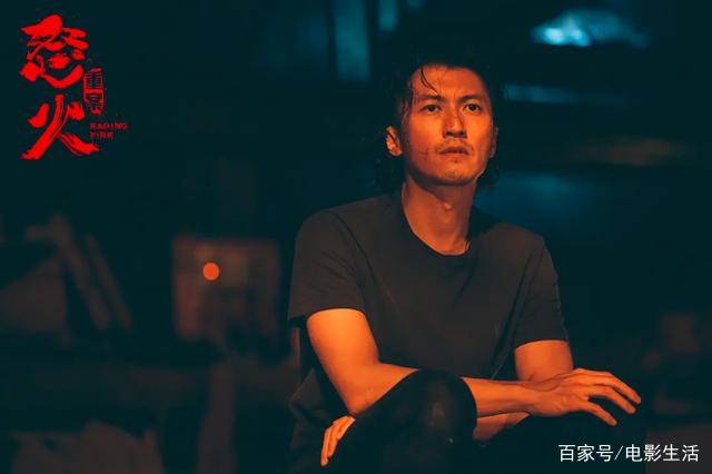 有望成黑马了!目前暑期口碑最高的港片,连续3日票房夺冠!