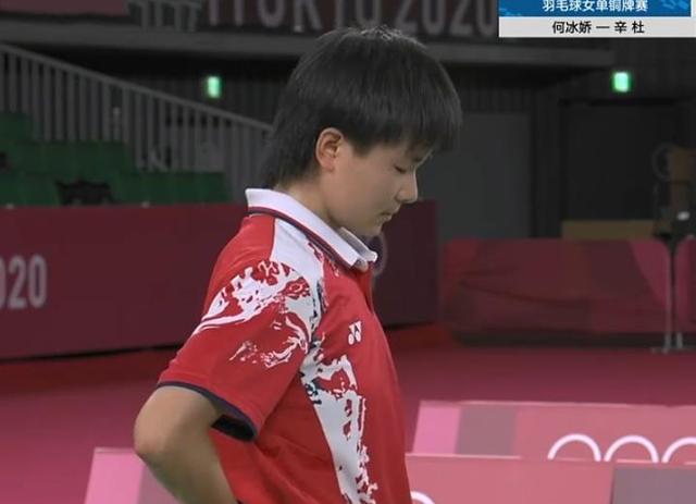 0-2,国羽无缘铜牌!何冰娇2连败收官,下届奥运会仍然有机会