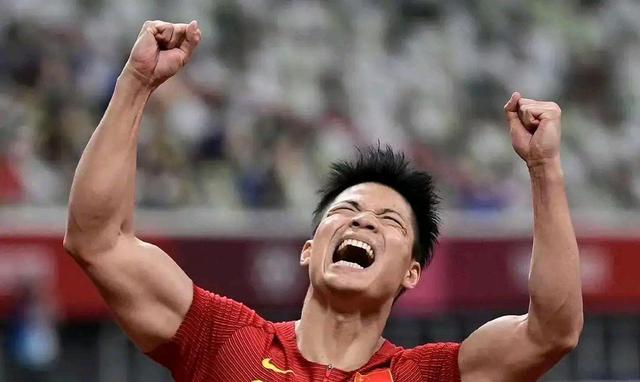 破亚洲纪录!苏炳添百米晋级决赛