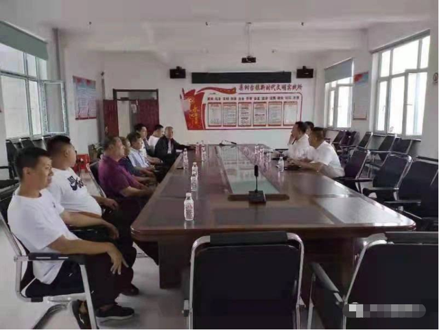 公主岭市桑树台镇召开“八一”建军节座谈会