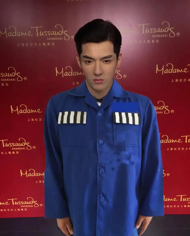 吴亦凡蜡像被换上囚服?杜莎夫人蜡像馆:假的