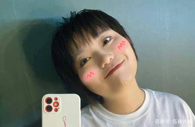 李雪琴:多么有趣的灵魂,却把吴亦凡看走了眼