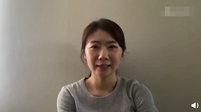 福原爱纯正东北话鼓励刘诗雯,法令纹突出略显疲惫,脸部小了一圈