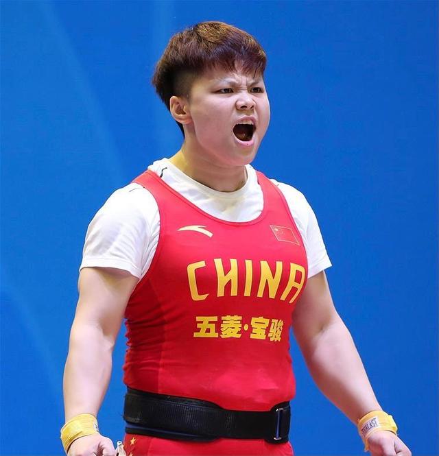 第25金!汪周雨无悬念夺金,中国举重已夺6金,创奥运最好纪录