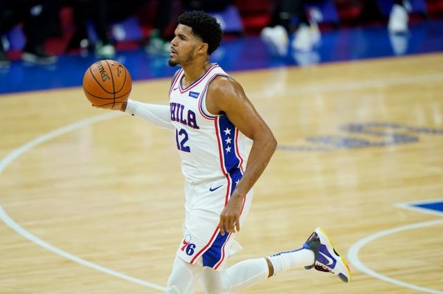 1.8亿顶薪!把火箭当冤大头,76人认清现实吧,他沃尔都换不了