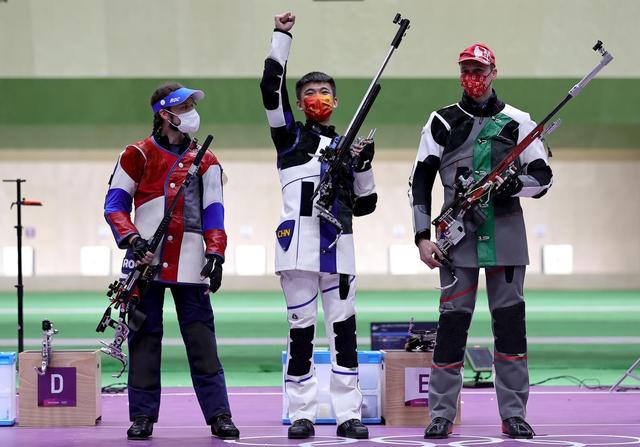 第27金,张常鸿!又一个00后奥运冠军,练射击让“调皮蛋”收了心