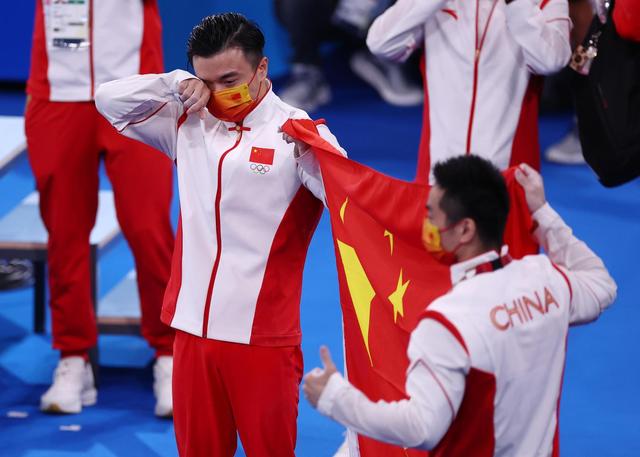 第26金,刘洋!新一代“吊环王”落下英雄泪