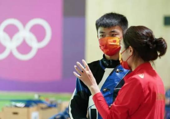 奇迹!中国又一00后冠军,首次奥运爆冷摘金,打出8.5也能拿第1