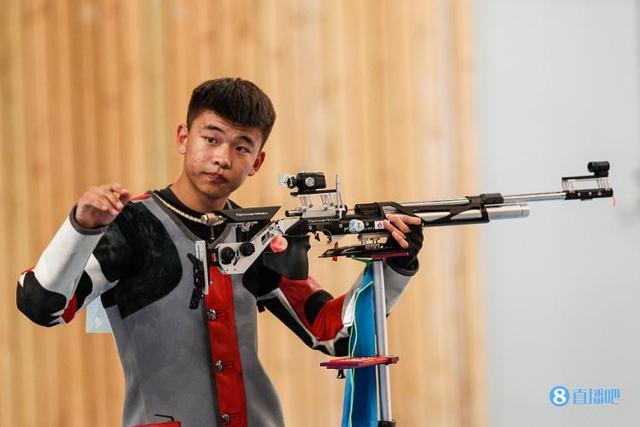 完美收官!张常鸿以466分打破杨皓然的世界纪录!