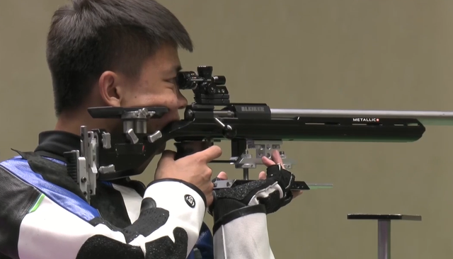 百步穿杨!张常鸿男子射击摘金