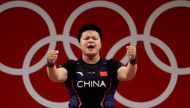 中国军团全面开花 汪周雨、刘洋、张常鸿三人15分钟内连下三金