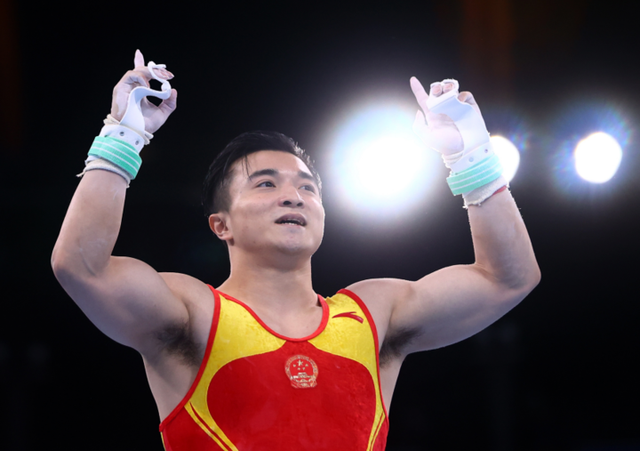 第26金!竞技体操男子单项吊环决赛:刘洋为中国体操队斩获首金