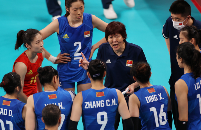 连胜5局!中国女排2-0阿根廷,东京奥运最后一舞令人动容