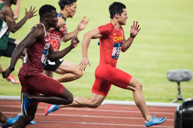 跑得最快的教授?“亚洲飞人”苏炳添,没想到你是这样的高材生!