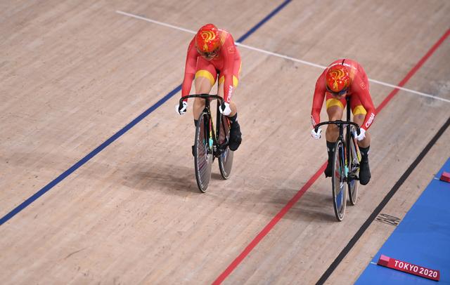 「奥运快讯」第二十八金!场地自行车女子团体争先赛中国队夺冠