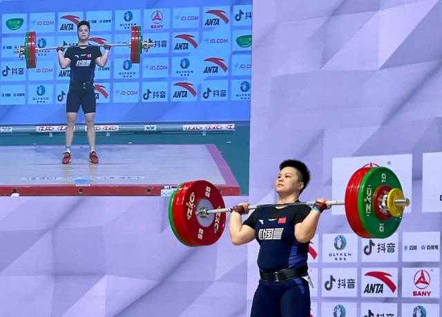 第25金!湖北姑娘汪周雨一举拿下