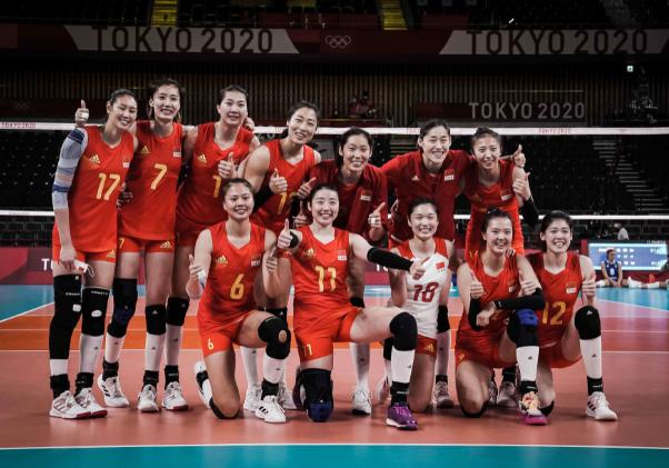 郎平即将迎来谢幕之战!中国女排再无“铁榔头”,曾2度临危受命