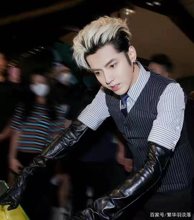 男星实名举报林俊杰、潘玮柏涉嫌吸毒!真相有待查明