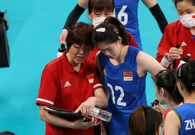 再见,中国女排!无缘八强又如何,连胜6局昂首离开东京