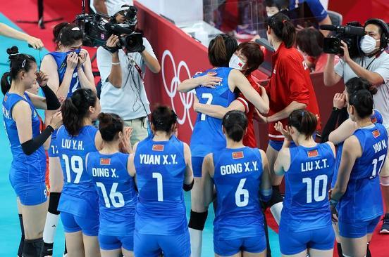 中国女排3比0击败阿根廷结束奥运会之旅,郎平赛后说……