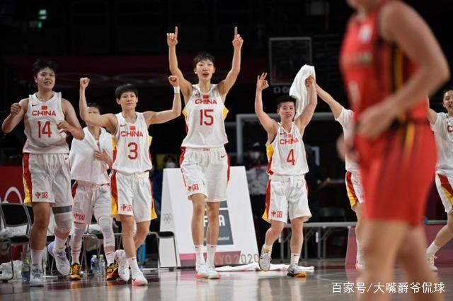 完胜欧洲季军!中国女篮首次奥运头名小组出线 三大球使命看她们