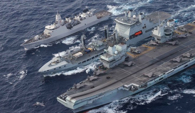 被解放军“赶出”南海,英航母转头参加五国军演,还可能去钓鱼岛