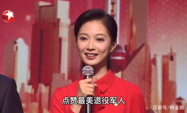 冯琳:杀回东方卫视,七一领诵之后时隔30天首次以主持人身份活动