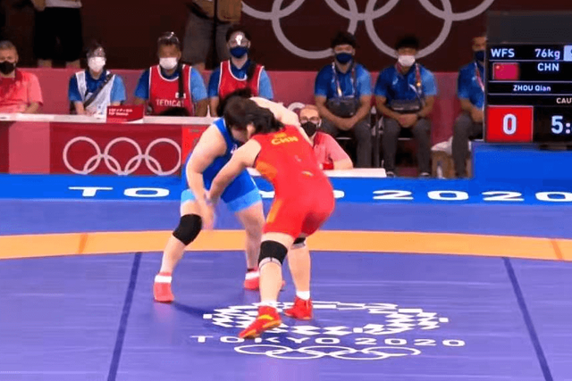 霸气!周倩三分钟KO日本选手,再添一铜!