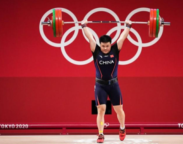 7金1银!中国举重创历史,两人夺奥运第2金,一人仅输1公斤太可惜