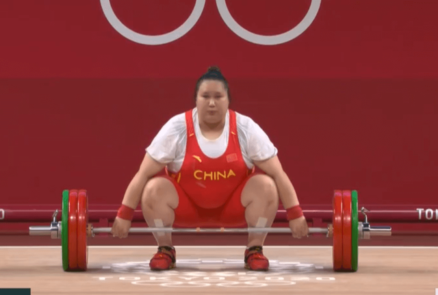 你们是来争第二的?李雯雯个人表演秀,中国举重队完美谢幕!