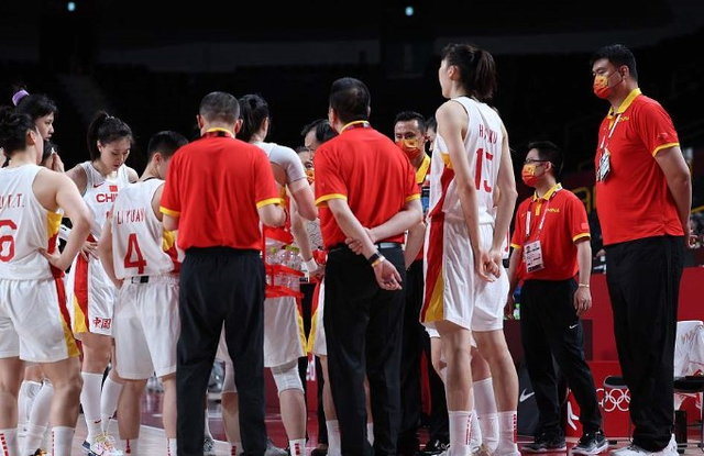 冲击银牌!中国女篮获胜后,姚明对中国男篮提了一个要求,很简单