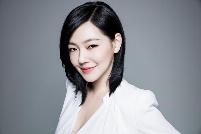 多品牌宣布终止合作,这两家直接刚,小S回应要静静