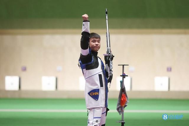 张常鸿感谢杜丽:她掏心掏肺教我技术 我全心全意向她学习