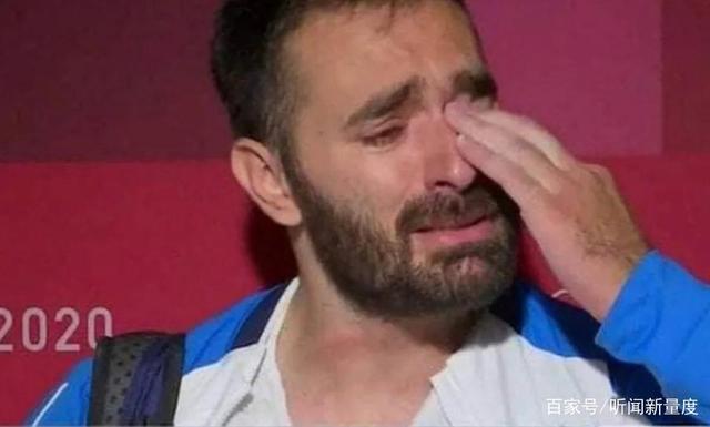 透过“数十名奥运选手卖掉奖牌”,仿佛看到运动员晚景凄凉的缩影