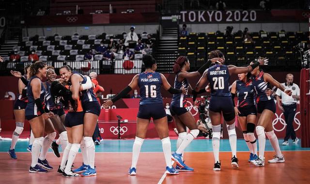 日本女排令人发笑!上上签却遭连续爆冷无缘八强,东道主人品败光