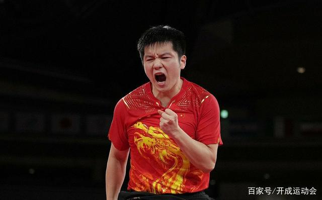 国乒男团遭遇小阻力,樊振东差点输了!央视直播国乒女团VS新加坡