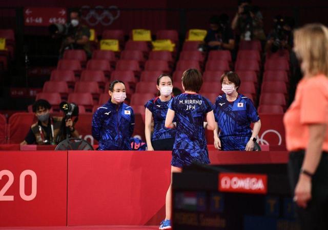 日本女团大获全胜!伊藤美诚横扫郑怡静,晋级半决赛对阵中国香港