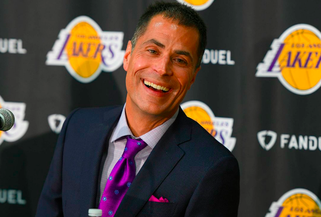 湖人牛B!19+4悍将欲底薪来投!才29岁