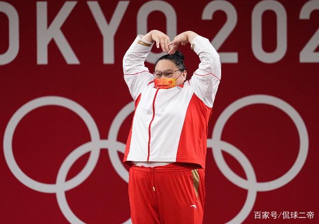 夺冠后!李雯雯首谈睡地板原因,东道主太节俭,奥运冠军受委屈了