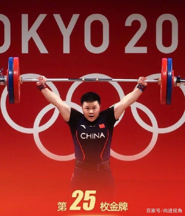 见过获金牌的速度如此之快吗?这是中国速度,10分钟升起4面国旗