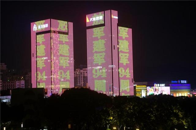 中山全城亮灯,致敬军人